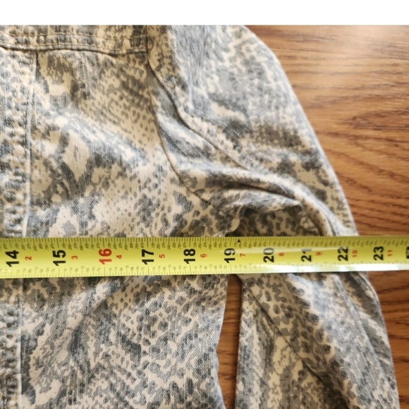 Christopher Banks Denim Jacket Snakeskin Print Size M - Picture 5 of 6